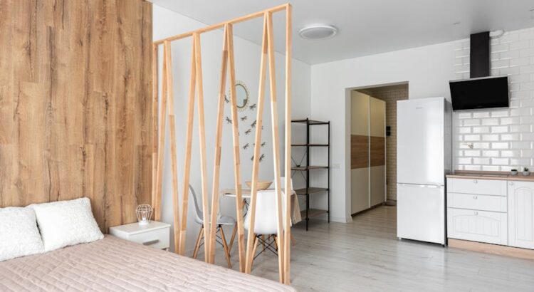 Ścianka działowa z płyt g-k w mieszkaniu: projekt, akustyka, drzwi i koszty krok po kroku