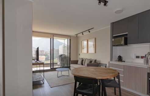 Szyny oświetleniowe w mieszkaniu: 1-fazowe czy 3-fazowe, plan, montaż i koszty krok po kroku