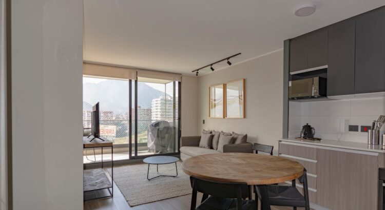 Szyny oświetleniowe w mieszkaniu: 1-fazowe czy 3-fazowe, plan, montaż i koszty krok po kroku